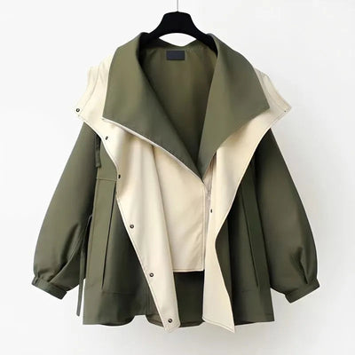 Alva – Elegant jacket protecting against adverse weather conditions and wind