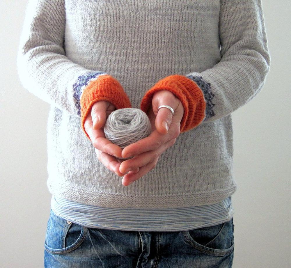 Carina | Love Sweater