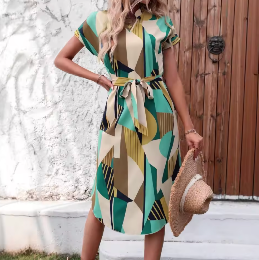 Aria | Vibrant Dress with Chic Print