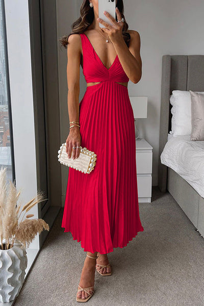 Elsa | Elegant pleated maxi dress