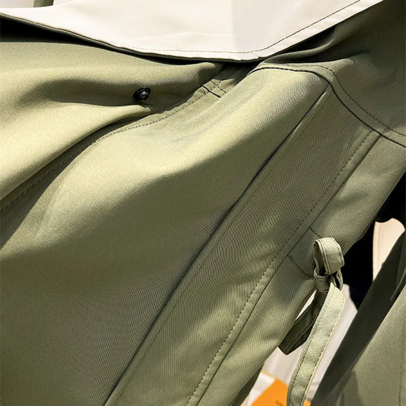 Alva – Elegant jacket protecting against adverse weather conditions and wind