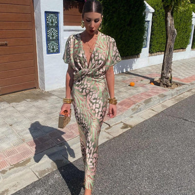 Alessia | Long Dress with V-Neck