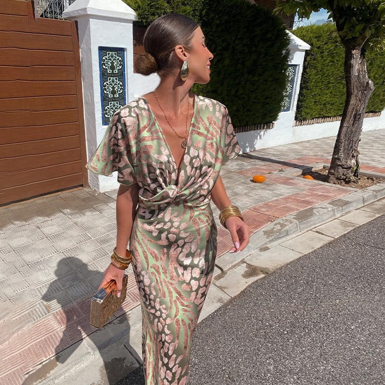 Alessia | Long Dress with V-Neck