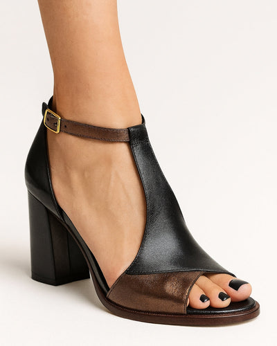 Ursiva – Wide-Heeled Heeled Sandals