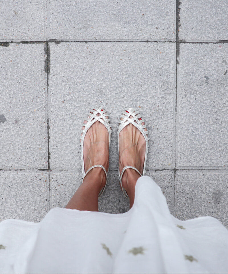 GIADA | Elegant woven ballet flats with ankle strap for a sophisticated style