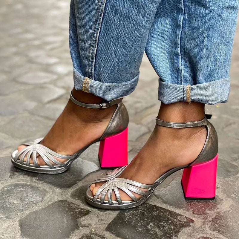 Naelle™ | Glossy sandals with a chunky heel and refined buckle for an elegant style