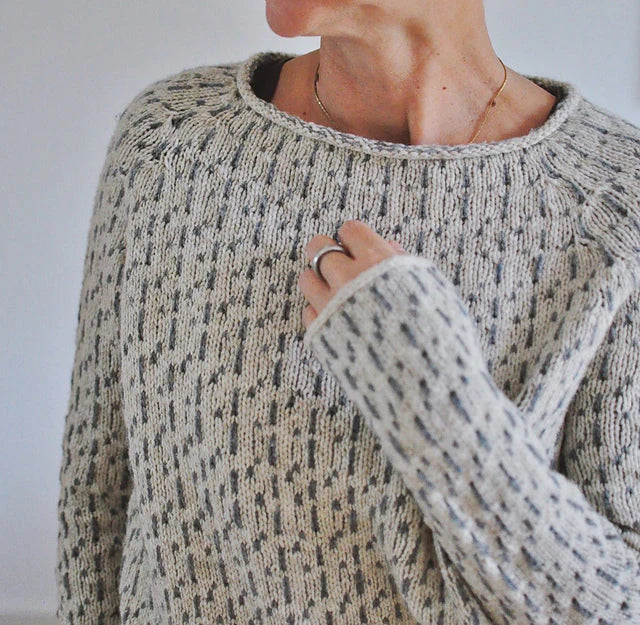 Vittoria | Elegant Grey Sweater